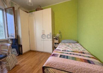 camera da letto - Quadrilocale Via Degli Alpini 34, Modena - foto 25