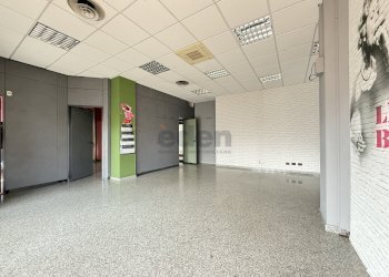 ufficio - Locale Commerciale Via Carlo Zucchi 41, Modena (zona Circoscrizione 1) - foto 12