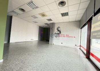 ufficio - Locale Commerciale Via Carlo Zucchi 41, Modena (zona Circoscrizione 1) - foto 15