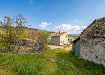 Gemini_Generated_Image_45jol045jol045jo.png - Villa Località Antico Santa Maria 111, Maiolo - photo 7