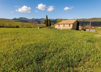 Gemini_Generated_Image_f4gtlpf4gtlpf4gt.png - Terratetto - Terracielo Via Monte 21, San Leo - foto 5