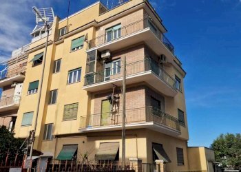 Palazzina - Trilocale Via Poggio Tulliano 7, Roma - foto 1