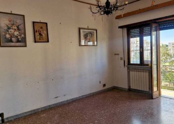 camera da letto - Trilocale Via Poggio Tulliano 7, Roma - foto 29