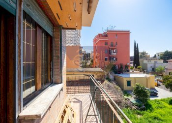 Balcone - Trilocale Via Poggio Tulliano 7, Roma - foto 1