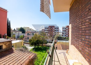 Balcone - Trilocale Via Poggio Tulliano 7, Roma - foto 24