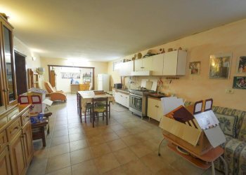 DSC02010.jpg - Villa Via Santarcangiolese 1773, Santarcangelo di Romagna - photo 20