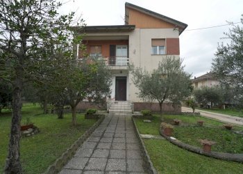 DSC02019.jpg - Villa Via Santarcangiolese 1773, Santarcangelo di Romagna - photo 29