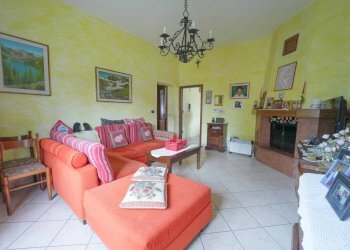 DSC01994.jpg - Villa Via Santarcangiolese 1773, Santarcangelo di Romagna - foto 30