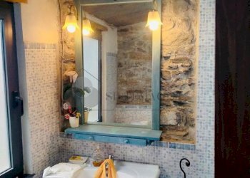 10.jpg - Casa semi indipendente Via Debeduse 10, Calice al Cornoviglio - foto 16