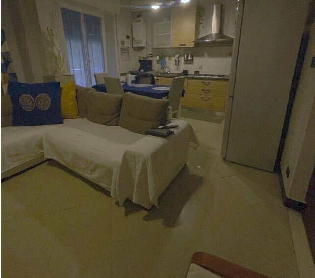 3.jpg - Apartment at auction Via La Spezia 4, Genova (neighborhood Sampierdarena) - photo 2