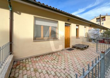 ADF5444D-0B55-4047-8C43-9A515C23F176.jpeg - Trilocale Jesi - foto 2