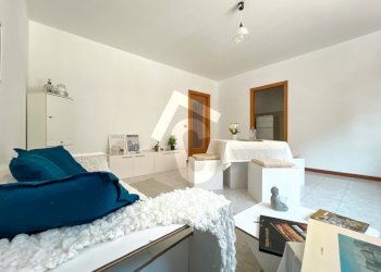 7FA813F7-13B3-472E-B870-7E73AEFED8E6.jpeg - Trilocale Jesi - foto 11