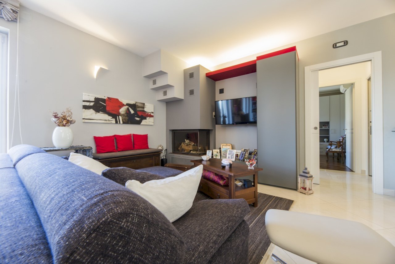 IMG_0966.jpg - Apartment Via Campomorone, Genova (neighborhood Pontedecimo) - photo 2