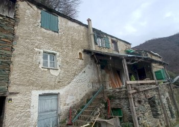 IMG20260309100323.jpg - Independent house Via Gino Pellegrini 10, Varazze - photo 1