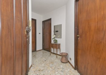 Via Ferrari 1-4.JPG - Attic Via Gaudenzio Ferrari 11, Torino (neighborhood Centro) - photo 11