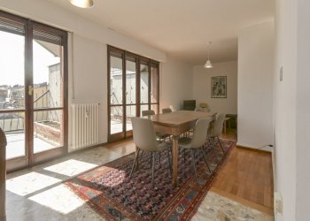 Via Ferrari 1-6.JPG - Attic Via Gaudenzio Ferrari 11, Torino (neighborhood Centro) - photo 13