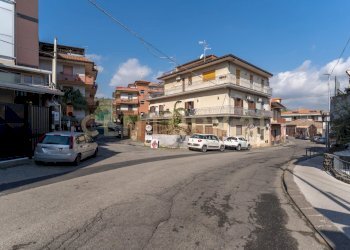 Via Finocchiari 12 (1).jpg - Attico Via Finocchiari 12, Aci Catena - foto 2