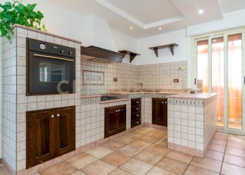 Via Finocchiari 12 (15).jpg - Attico Via Finocchiari 12, Aci Catena - foto 7