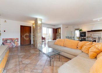 Via Finocchiari 12 (11).jpg - Attico Via Finocchiari 12, Aci Catena - foto 8