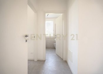 disimpegno - Four-room apartment Via Toffanelle Nuove, Zevio - photo 15