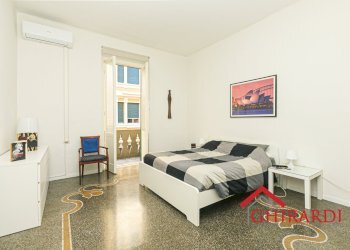 4.4 CAMERA 1.jpg - Appartamento Via Caterina Rossi 2, Genova (zona Sestri Ponente) - foto 16