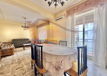 37f84c04-64bc-4ef5-a17e-2b3f3b7d6b84.jpeg - Quadrilocale Viale Santa Panagia, Siracusa - foto 6