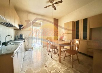 b4fc411e-45af-4a13-9839-0a98422eda7d.jpeg - Quadrilocale Viale Santa Panagia, Siracusa - foto 14