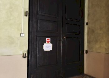 ingresso auto.jpg - Box Via Mascherella 21, Modena (zona Circoscrizione 1) - foto 4