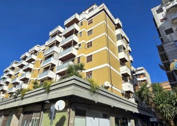 Apartment Via Lucania, n, Pescara - photo 2