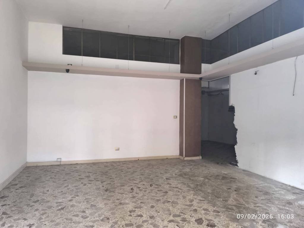 Negozio via Filomena Galdieri, Roccapiemonte - foto 1