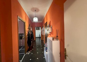 Quadrilocale Via Antonietta Massuccone Mazzini, Genova (zona Bolzaneto) - foto 2