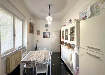 Quadrilocale Via Antonietta Massuccone Mazzini, Genova (zona Bolzaneto) - foto 3