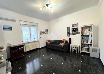 Quadrilocale Via Antonietta Massuccone Mazzini, Genova (zona Bolzaneto) - foto 8