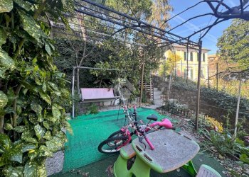 Quadrilocale Via Antonietta Massuccone Mazzini, Genova (zona Bolzaneto) - foto 23