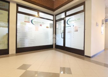 Ufficio via Borri, Bagnolo in Piano - foto 1