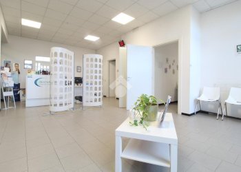 Ufficio via Borri, Bagnolo in Piano - foto 15