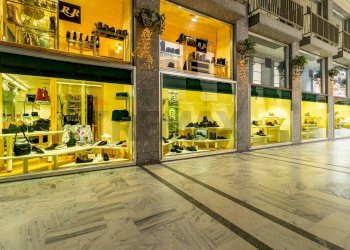 Shop Galleria Leonardo Da Vinci, 14
Centro, Biella - photo 6