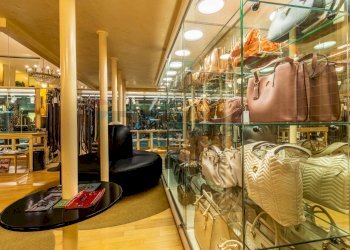 Shop Galleria Leonardo Da Vinci, 14
Centro, Biella - photo 21