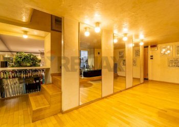 Shop Galleria Leonardo Da Vinci, 14
Centro, Biella - photo 36