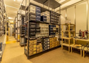 Shop Galleria Leonardo Da Vinci, 14
Centro, Biella - photo 40