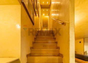 Shop Galleria Leonardo Da Vinci, 14
Centro, Biella - photo 42