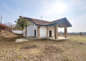 Independent house Via Salvareggio, Reano - photo 2