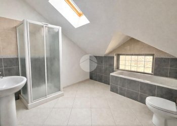 Independent house Via Salvareggio, Reano - photo 19