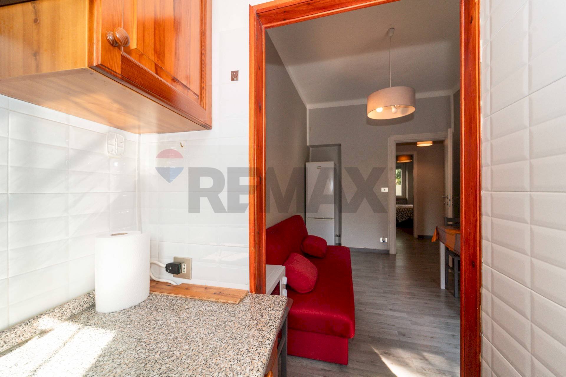 One-room apartment Via Luisa del Carretto, 74 
 Borgo Po, Torino (neighborhood Borgo Po) - photo 3