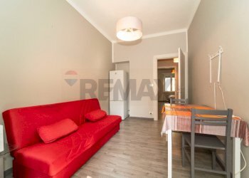 One-room apartment Via Luisa del Carretto, 74 
 Precollina Collina, Torino (neighborhood Borgo Po) - photo 5
