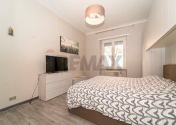 One-room apartment Via Luisa del Carretto, 74 
 Precollina Collina, Torino (neighborhood Borgo Po) - photo 17