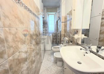 Two-room apartment Via Sansovino, 90 
 Lucento, Torino (neighborhood Lucento) - photo 19