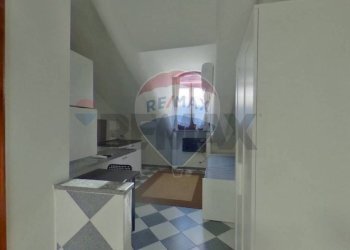 Attic Via Giovanni Francesco Napione, 43 
 Vanchiglia, Torino (neighborhood Vanchiglia) - photo 1