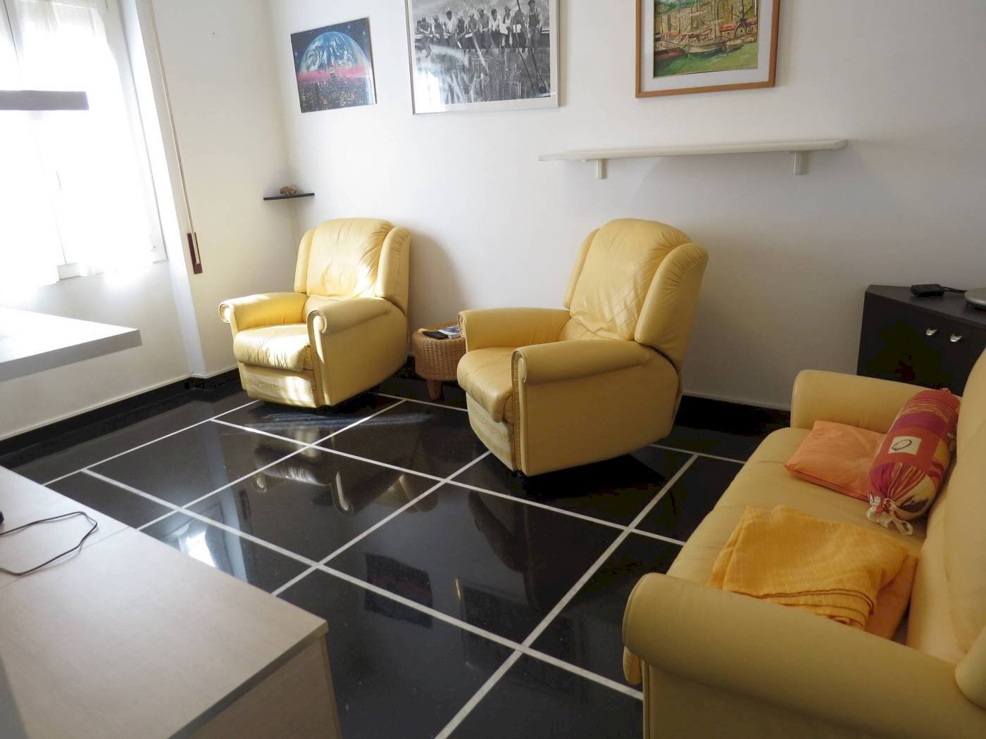 Trilocale Via Carlo Antonio Tavella, 1, Genova (zona Castelletto) - foto 1