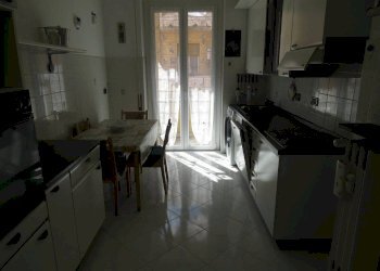 Trilocale Via Carlo Antonio Tavella, 1, Genova (zona Castelletto) - foto 18